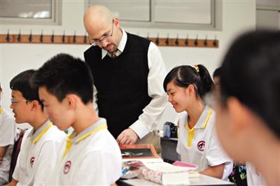 北京提高外籍教师的准入标准 洋外教需持教师