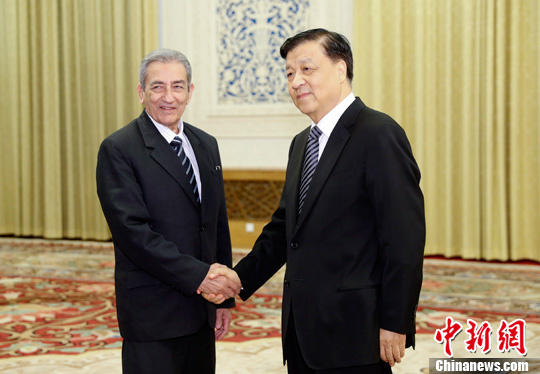 621գйξֳίǴɽڱ˹ŹǴǡʹϵĹŰ͹š<a target='_blank' href='http://www.chinanews.com/'></table></a>  
