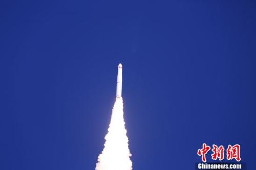 中国知网首页一箭四星 中国成功发射“吉林一号”光谱01/02星